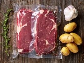 晚餐用真空密封牛排